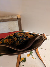 Load image into Gallery viewer, Julia Crossbody Bag