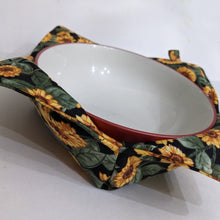 Load image into Gallery viewer, Sunflower Print - Bowl Hot Pad