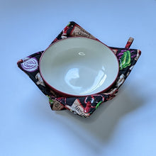 Load image into Gallery viewer, Cajun Print - Bowl Hot Pad