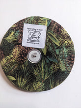 Load image into Gallery viewer, Pine Cone Print - Card Holder