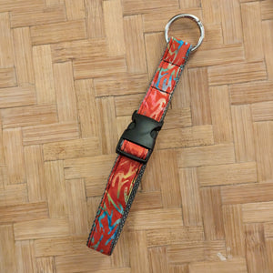 Red Flare Print Strap Connector