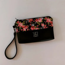 Load image into Gallery viewer, Black / Pink Wristlet
